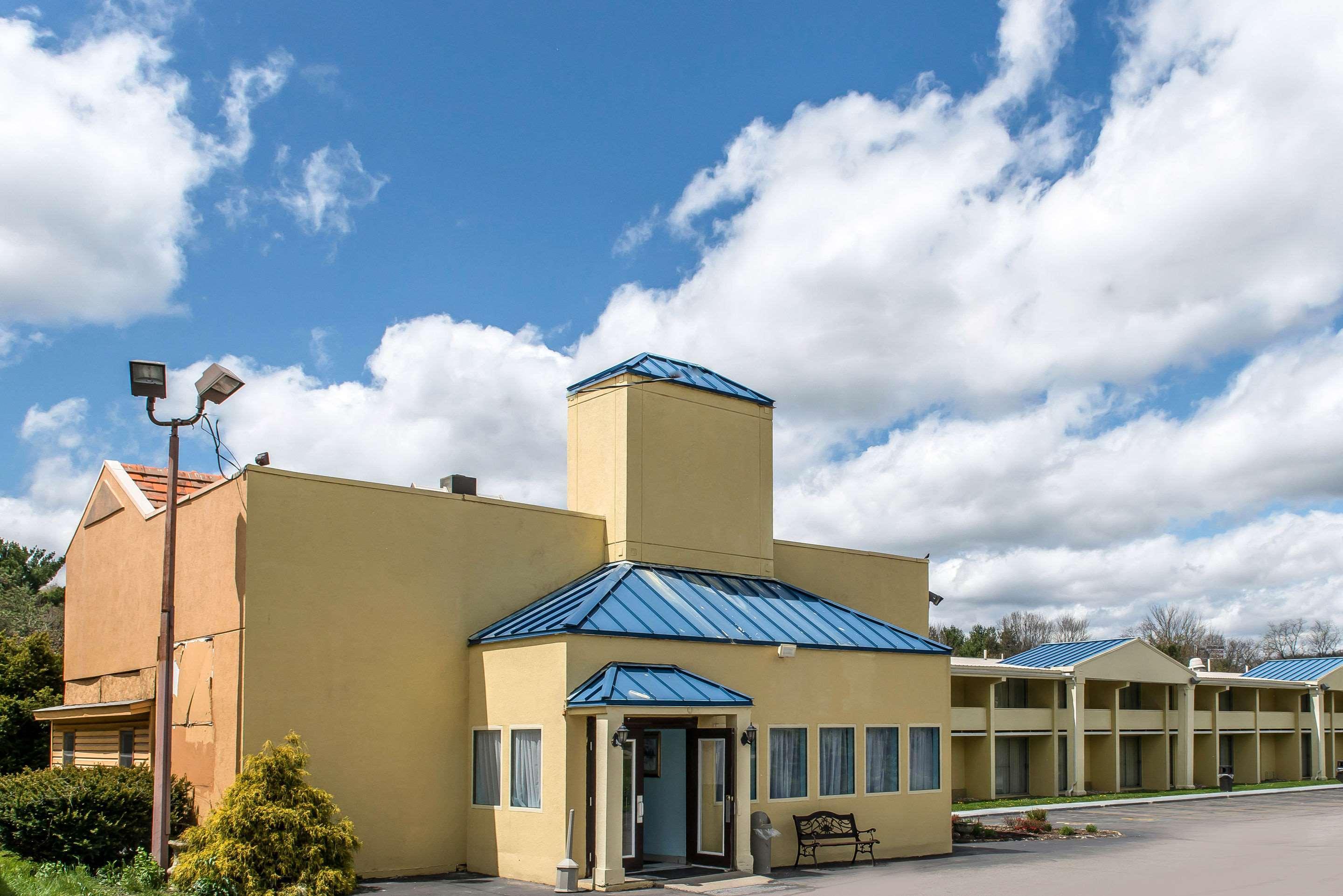 Hotel Rodeway 2*